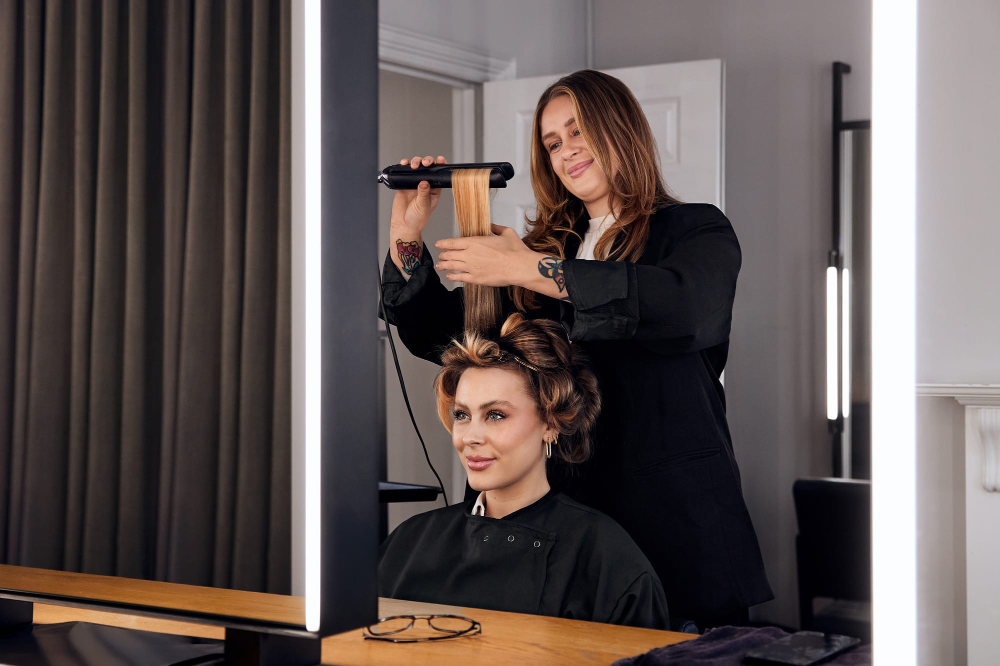 Brooke’s bombshell blowouts - Greater London, United Kingdom