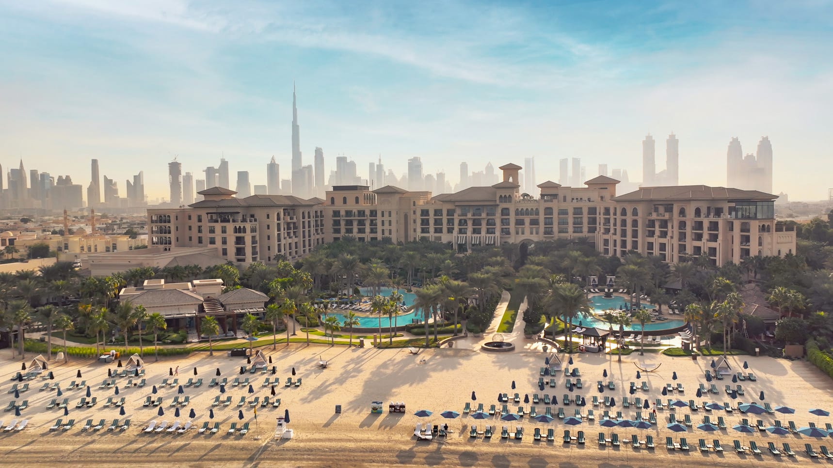 Four Seasons Resort Dubai at Jumeirah Beach, Timeless Encounters