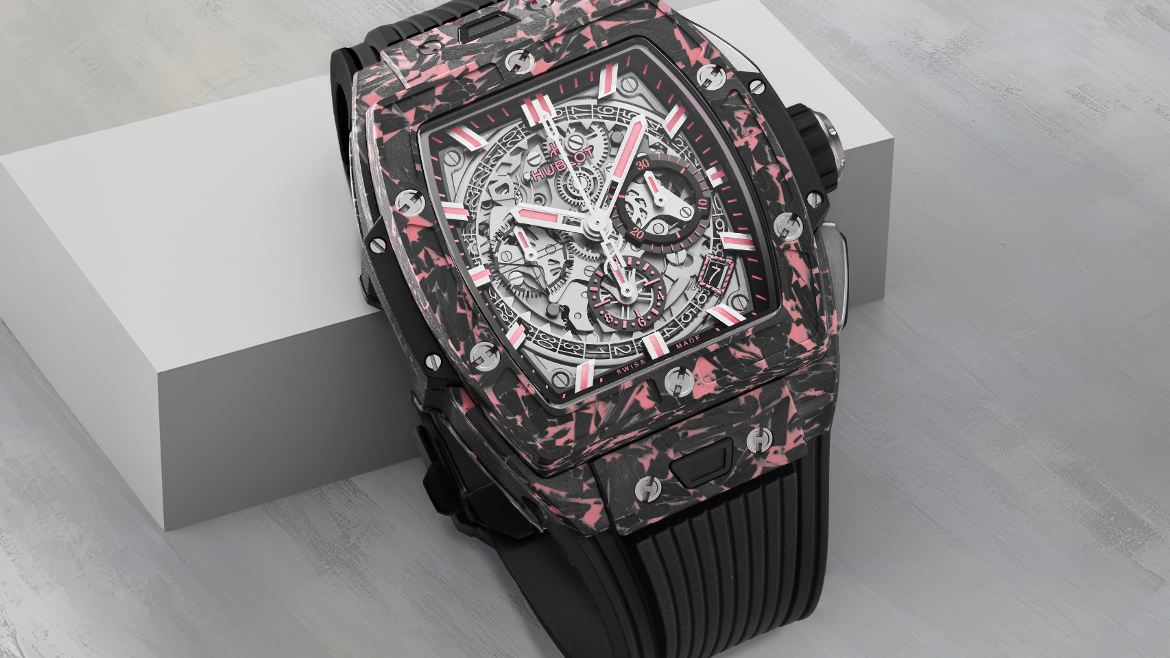 The Spirit of Big Bang Carbon Candy Pink, Hublot and The Hour Glass