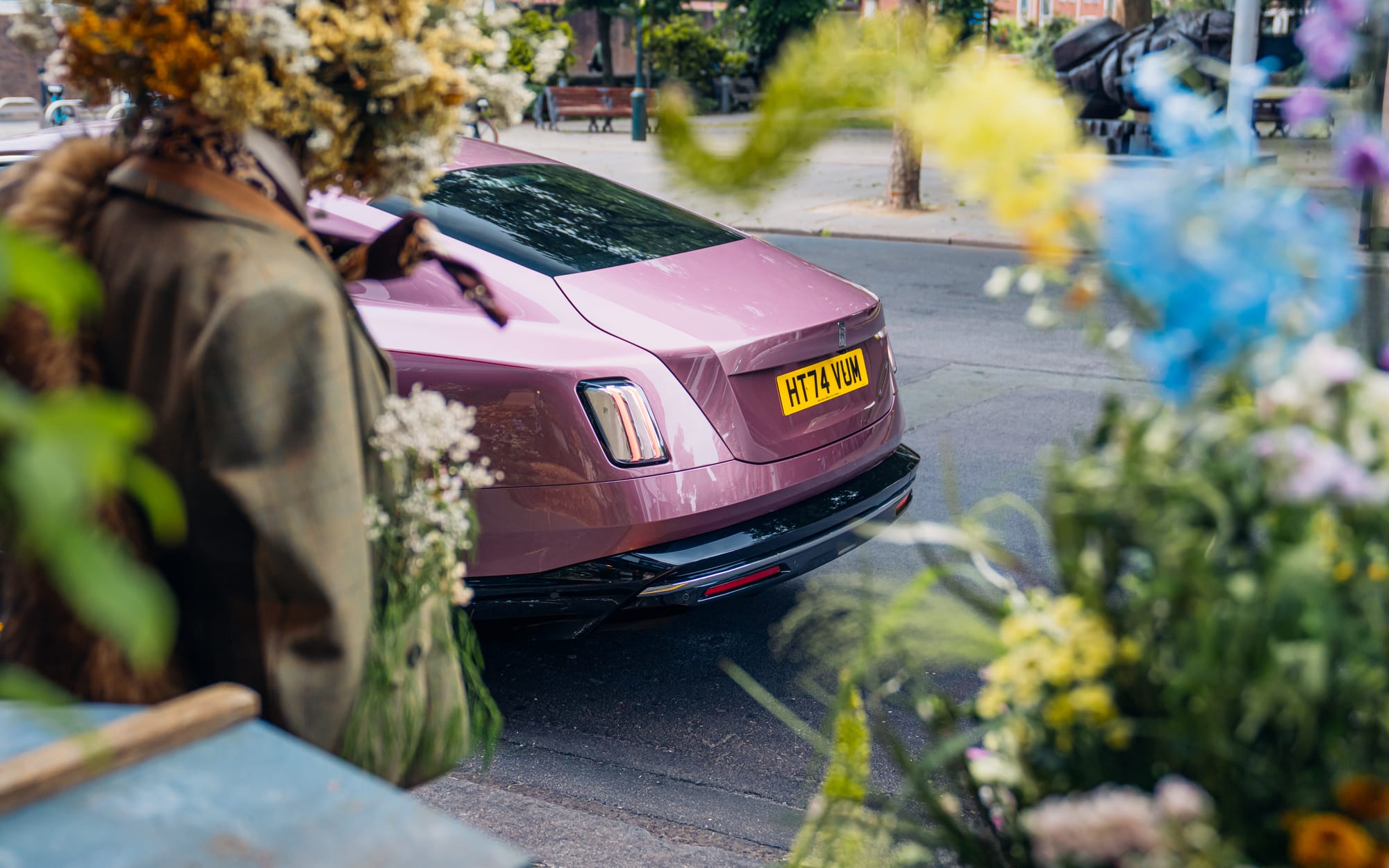 Rolls-Royce Reveals Bespoke Spectre at Chelsea Bloom