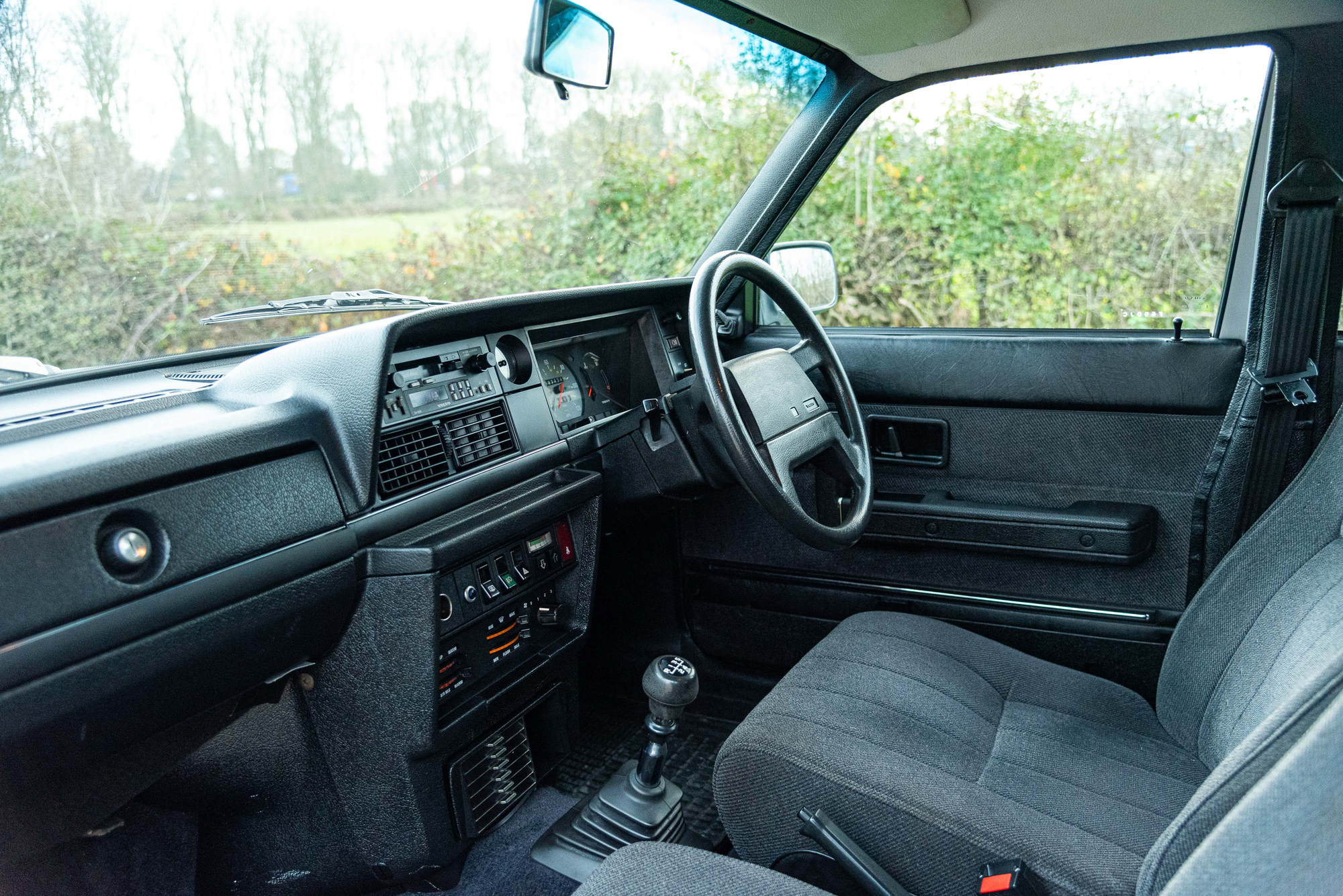 Volvo 240 GL Interior