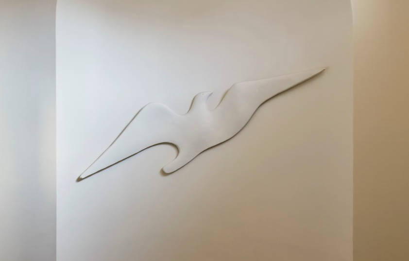 ALBERTO GIACOMETTI (1901-1966) Important and Rare 'Oiseau', Curved Version, circa 1937