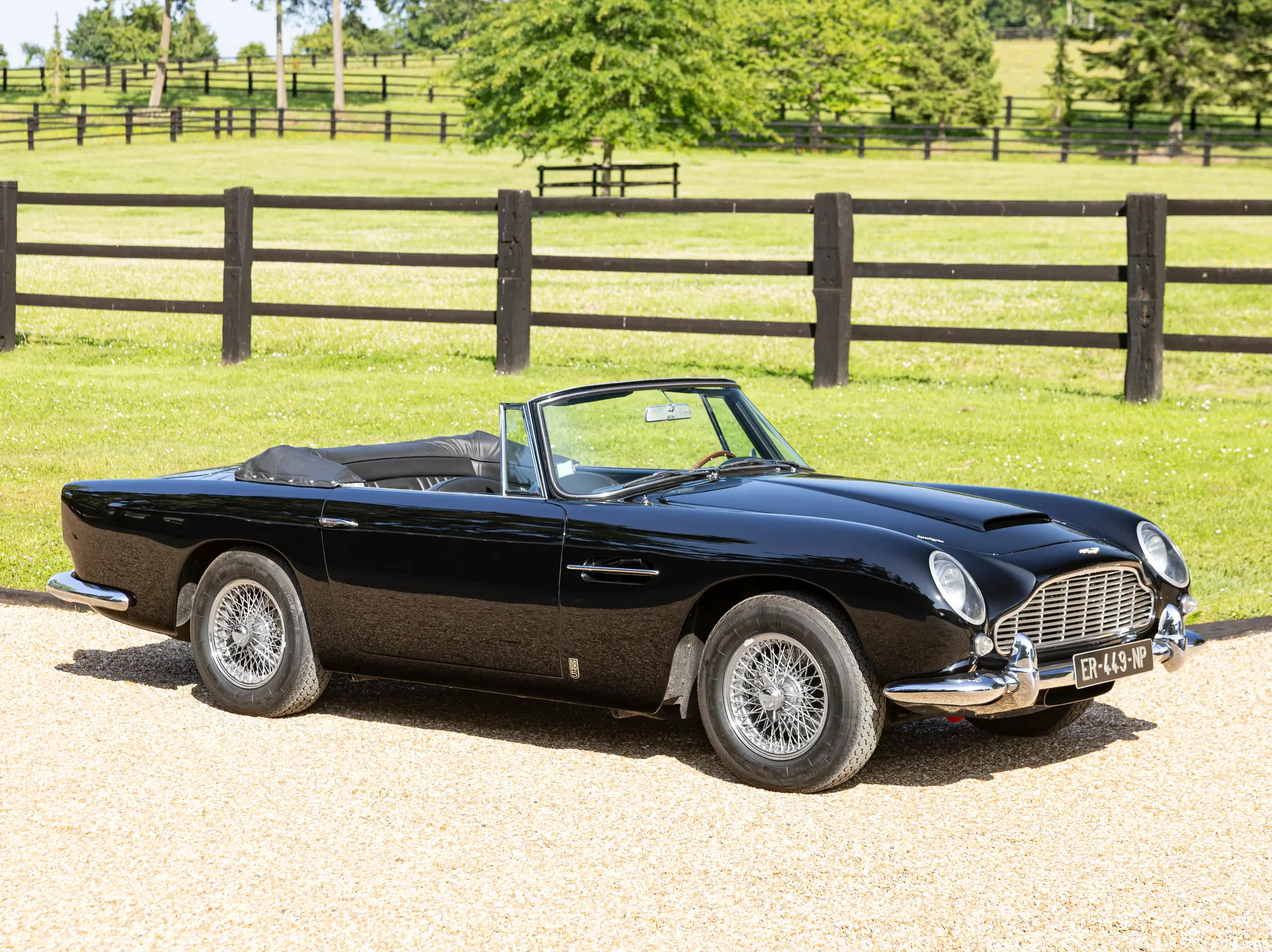 1964 Aston Martin DB5 Convertible €1,150,000 - €1,400,000
