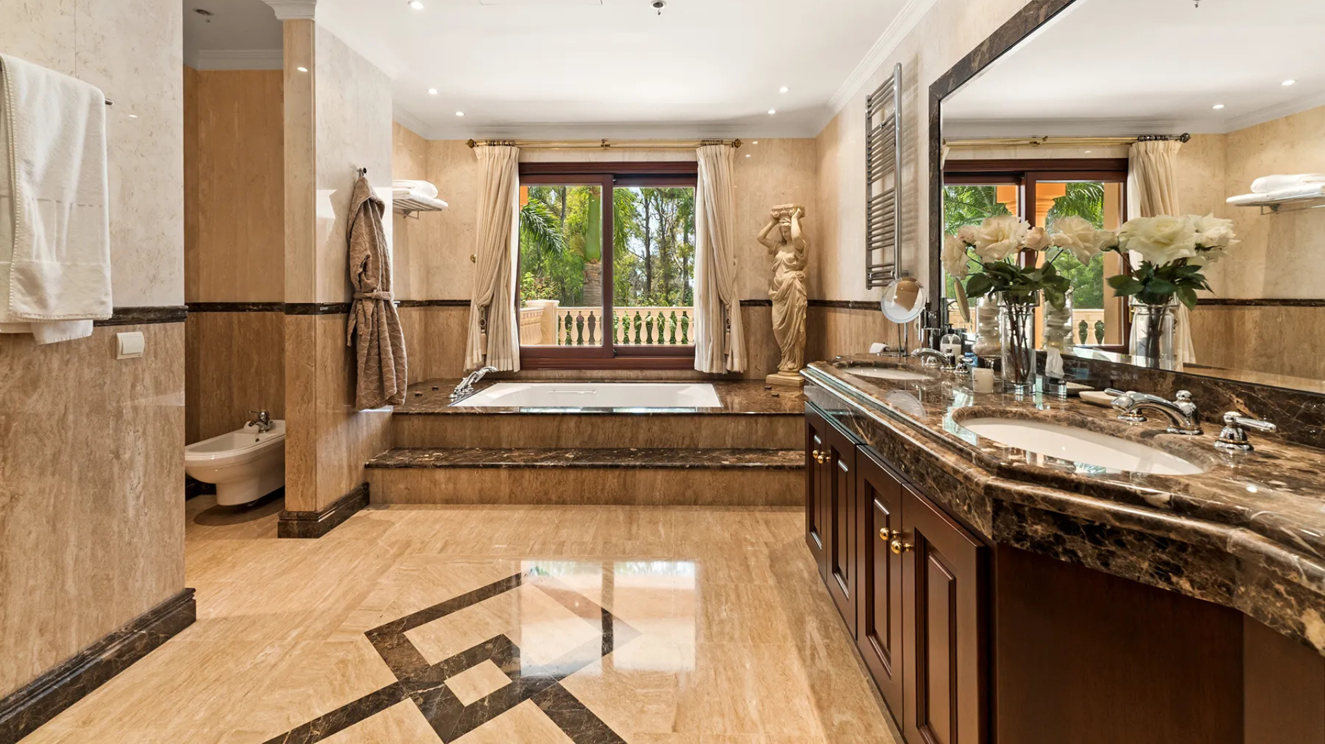 A Marbella Hideaway Just 100 Metres from the Sea