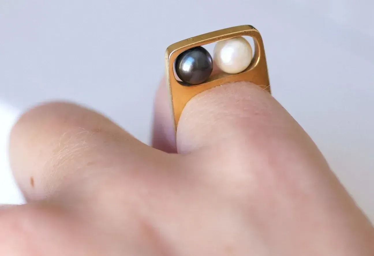 Deux Perles ring, in gold and pearls, in collaboration with designer Pierre Cardin, September 1967.