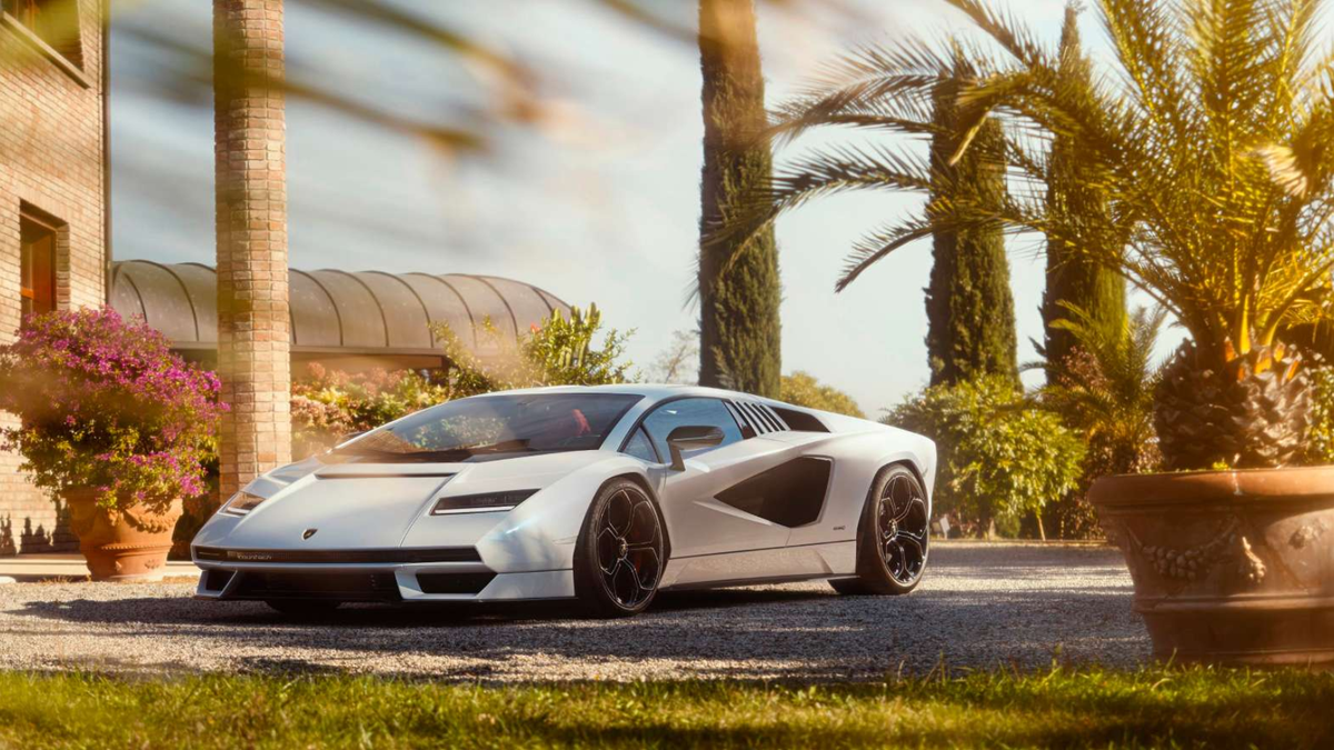 Lamborghini Countach 2022 Where the Future Relearns the Past