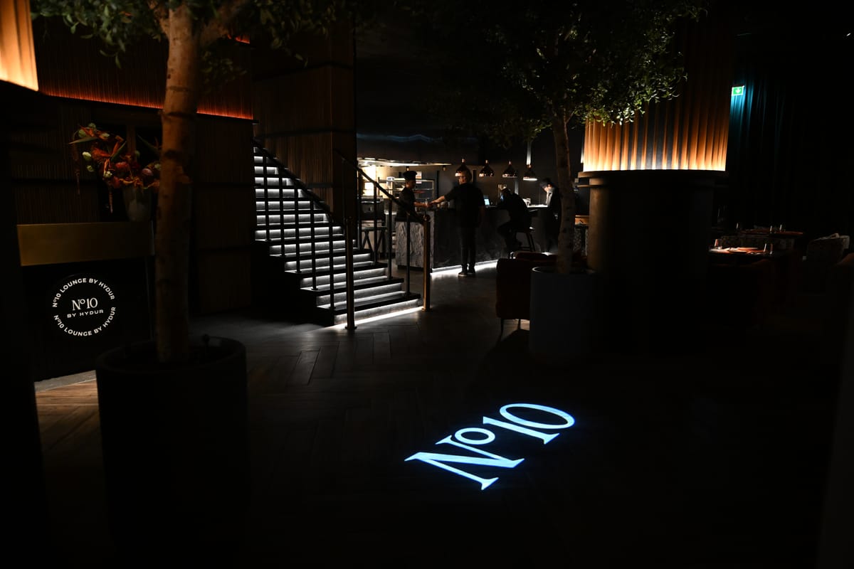 Number 10 Lounge Brings Neo-Khaleeji Flair to Jumeirah