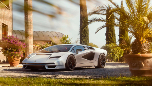 Lamborghini Countach 2022 