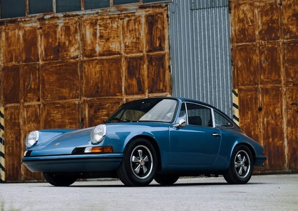 Porsche 911
